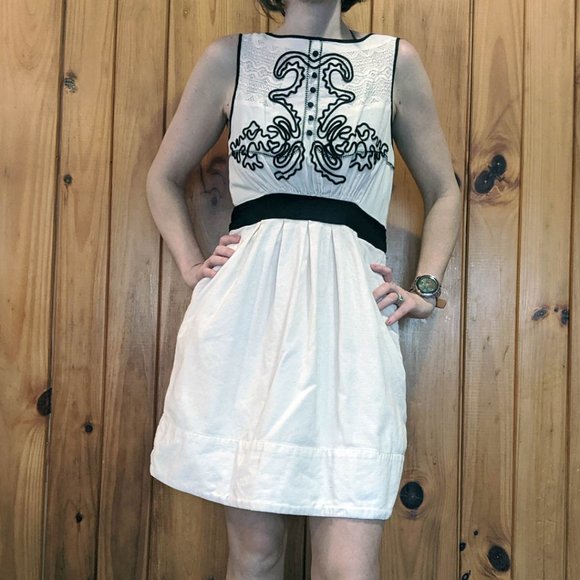 Anthropologie Dresses & Skirts - Anthropologie Leifnotes Open Air Theater Size 4